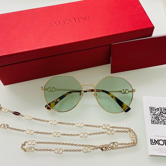 NWT Valentino 2043 - 3003/2 Chain Sunglasses - Picture 2 of 11